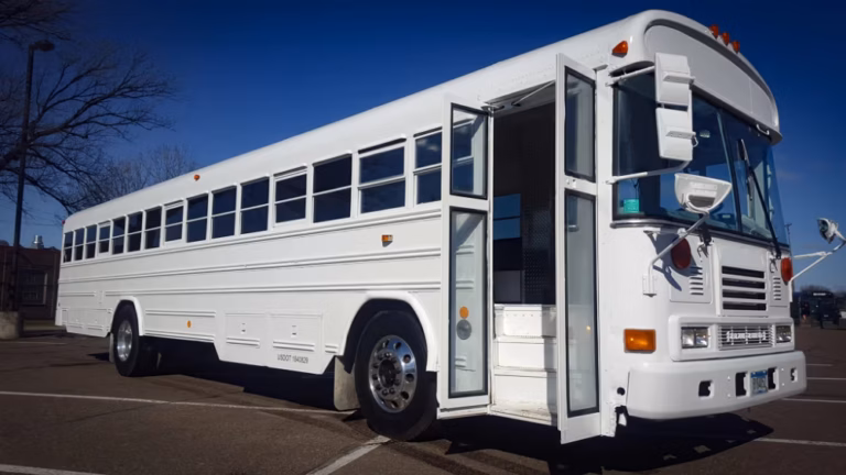 The White Diamond Party Bus 10 Rates