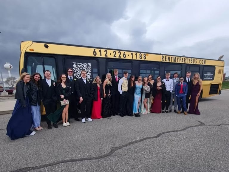 Minneapolis, party bus rental in the Twin Cities